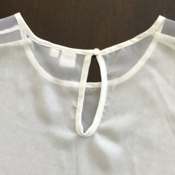 NWOT sheer blouse - Picture 5 of 5